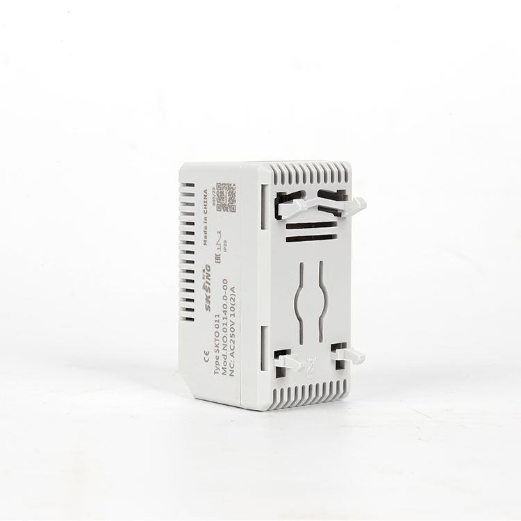 小型自動恒溫調節器SKTO 011